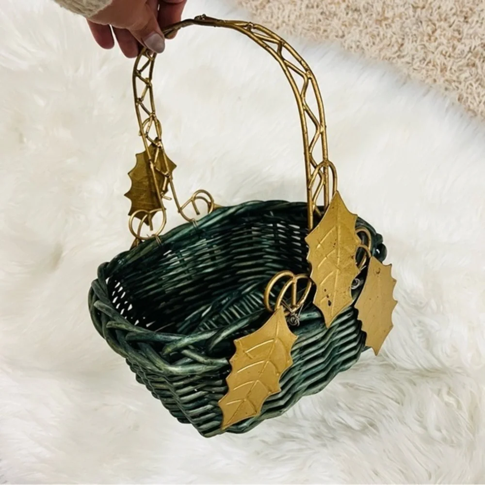Vintage Woven‎ Wicker Basket With Green Ivy Leaves